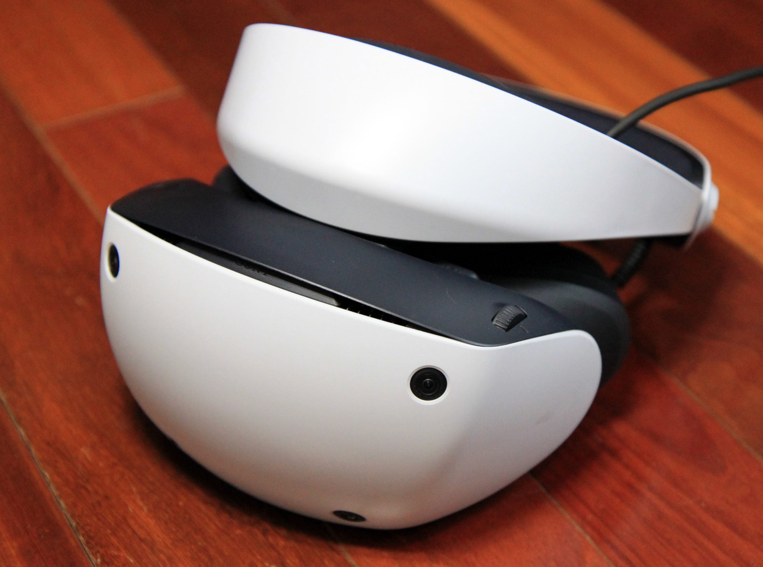 Sony PlayStation VR2 Headset Preview - One Cord to Bind Them