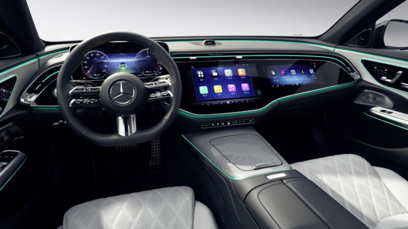 Mercedes-Benz E-Class dashboard