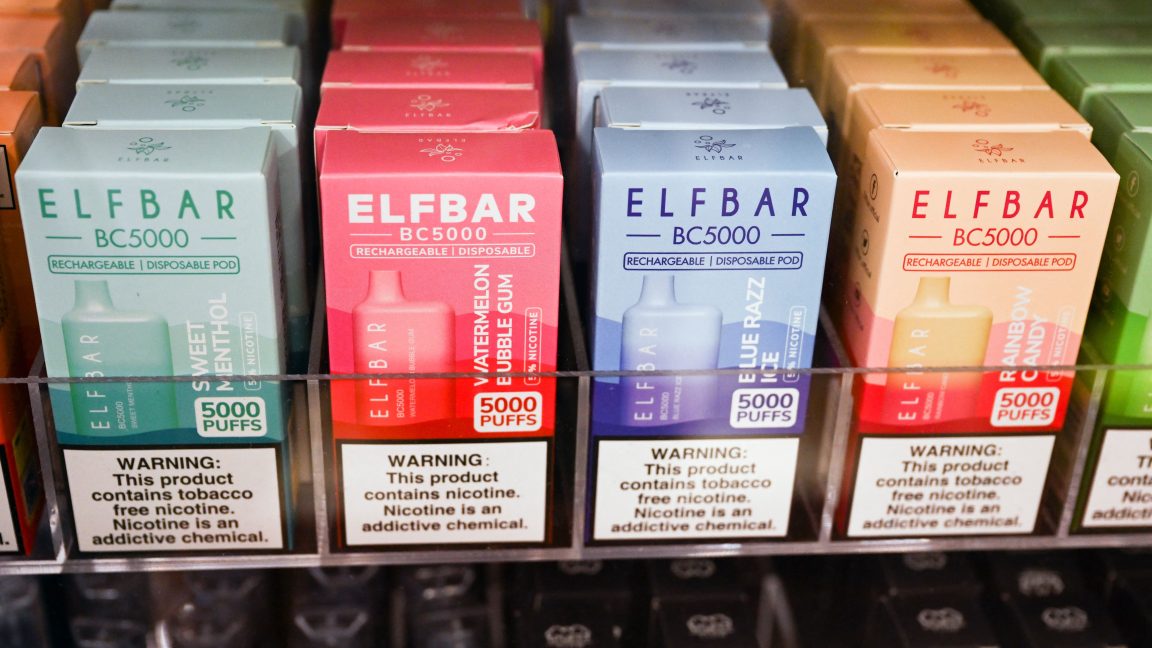 elf bar vape tobacco flavor Buy Frutti Bar Vapes main image 1