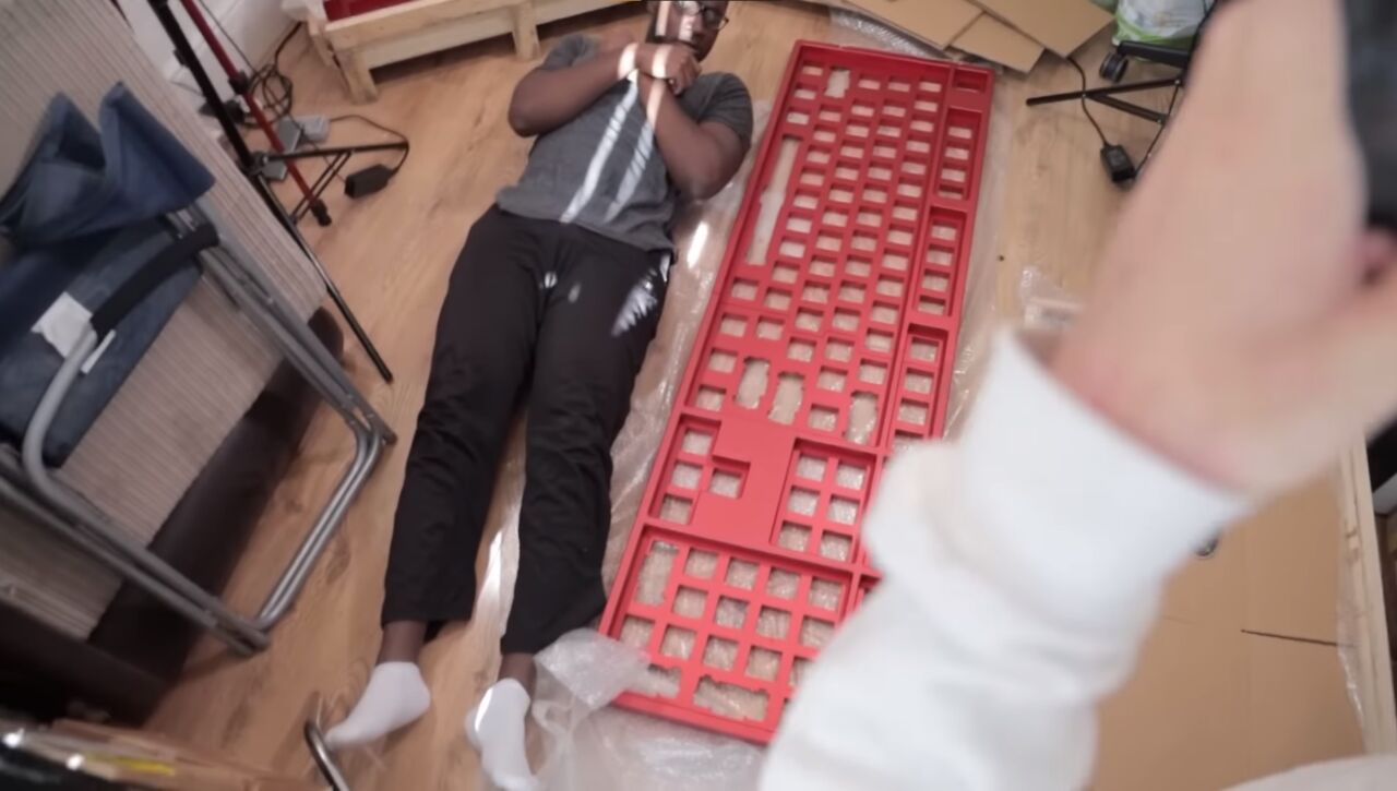 Monstrous DIY mechanical keyboard cost 14,000 to build Ars Technica