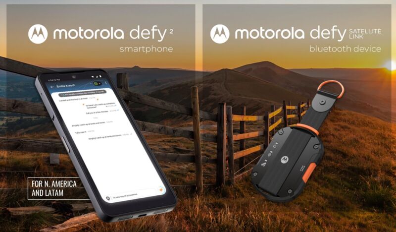 Motorola is shipping two big pieces of satellite connectivity hardware to the US. 