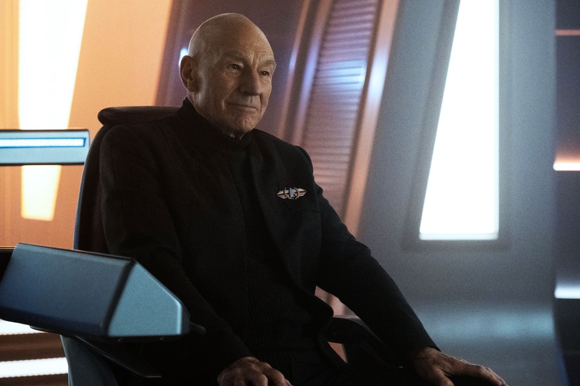 <em>Picard</em> is all about Picard, which sometimes works OK and sometimes does not.