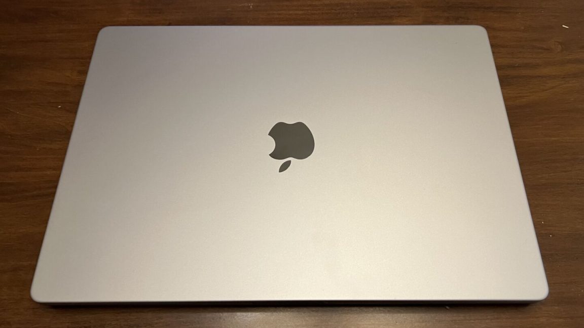 Useful accessory upgrades for your MacBook Pro or Mac mini - Ars