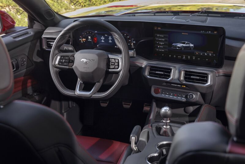 2024 Ford Mustang Interior