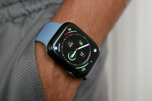 Apple Watch Seri 8.