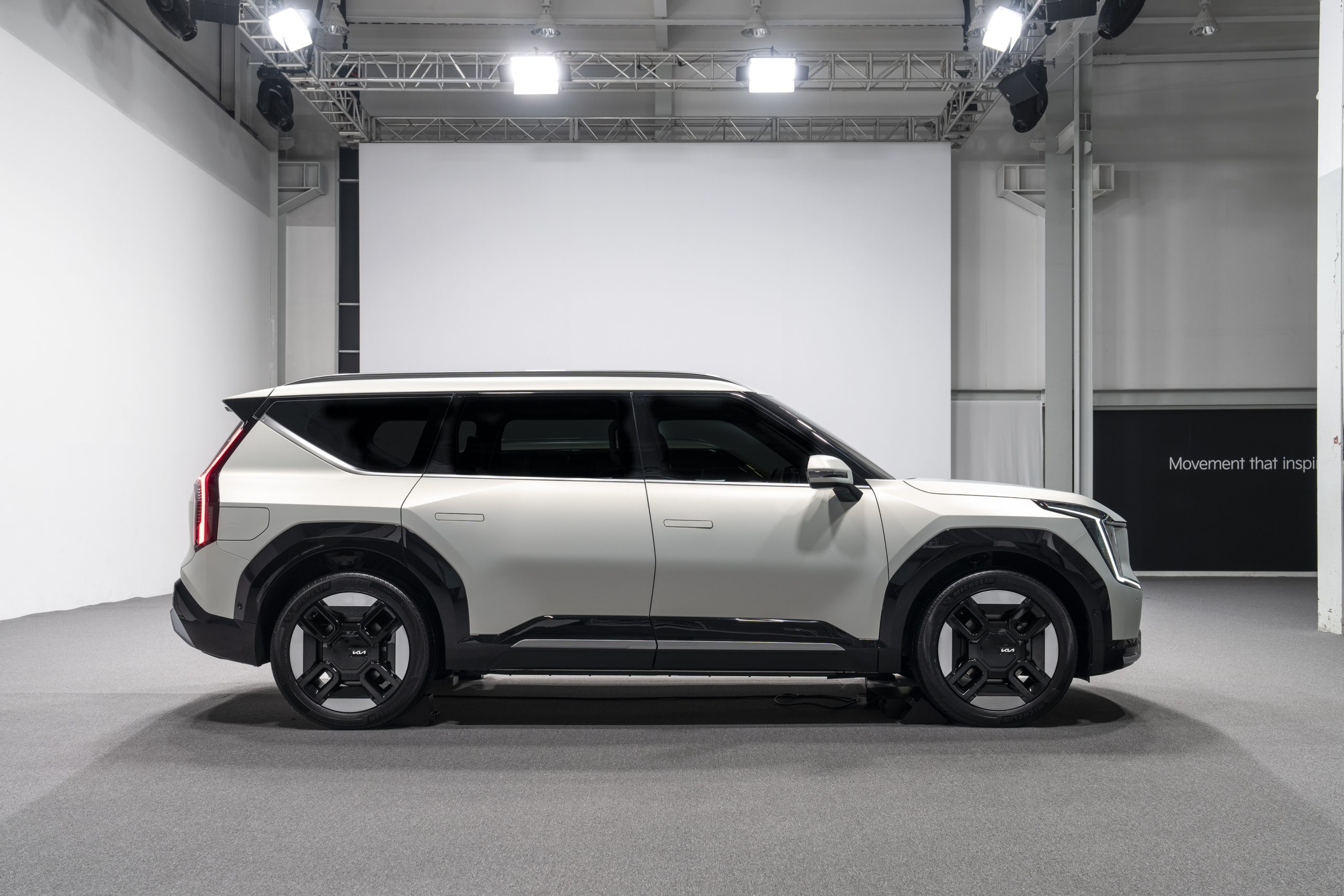 Three row clearance electric suv