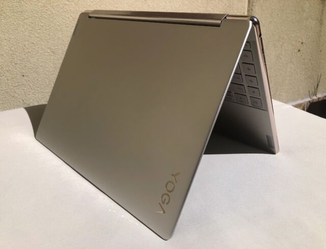 Lenovo's Yoga 9i Gen 8 laptop looks and performs quite similarly to Gen 7.