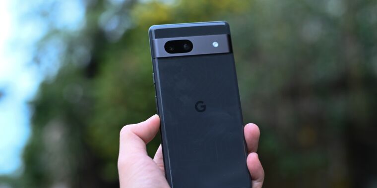 Report: Pixel 7a will cost $499, Pixel 6a will continue at a discounted price