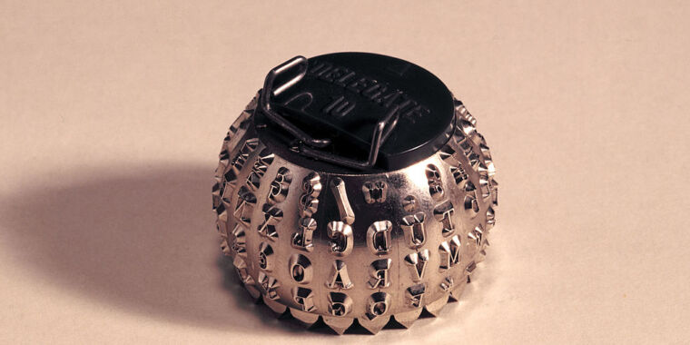 Revive your vintage IBM Selectric typewriter with 3D-printable golf balls