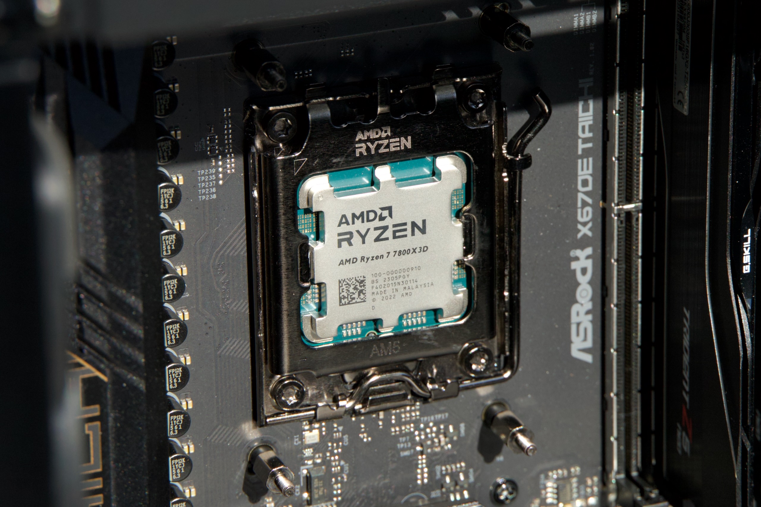 AMD Ryzen 7 7800X3D Review - The Best Gaming CPU