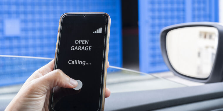 Open garage doors anywhere in the world by exploiting this “smart” device