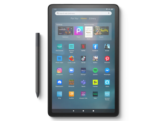 Amazon creeps into the premium tablet market with the Fire Max 11