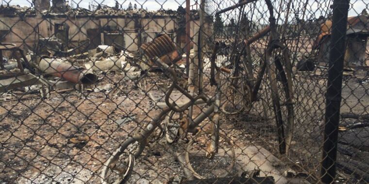 Die Lehren aus einem Waldbrand, der eine Stadt zerstörte und 15 Monate lang brannte