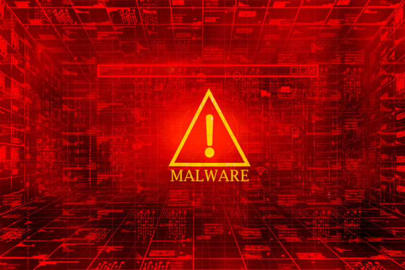 Criminalii cibernetici sau hackerii anonimi folosesc programe malware pe telefoanele mobile pentru a sparge parolele personale și de afaceri online.