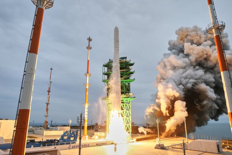 Korea's Nuri rocket launched for the third time on Thursday. 