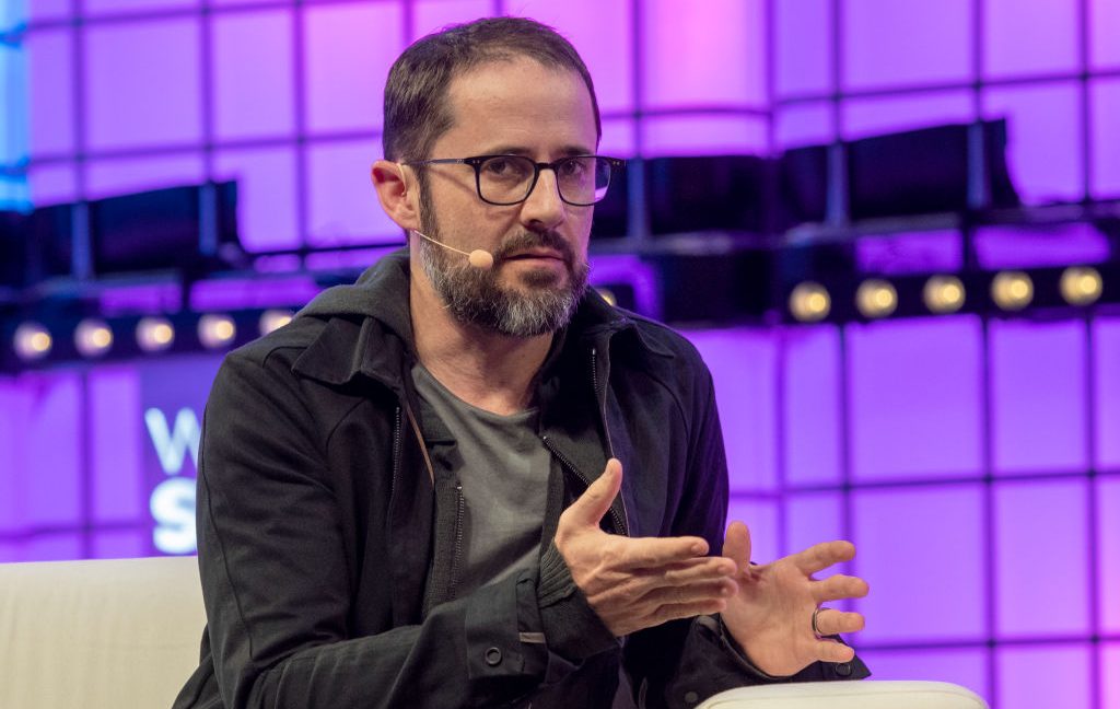 Musk on path to turn Twitter into the next MySpace or Yahoo, co-founder suggests