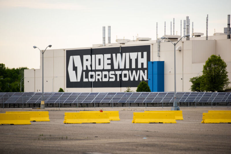 Photo of Lordstown Motors plant in Ohio