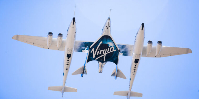 Virgin Galactic de Branson va envoyer ses premiers clients dans l’espace aujourd’hui