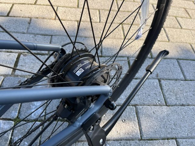 Rear hub and motor on Velotric T1