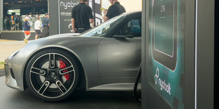 Ultra-fast niobium batteries boast 6-min charge for Lotus Elise-based EV