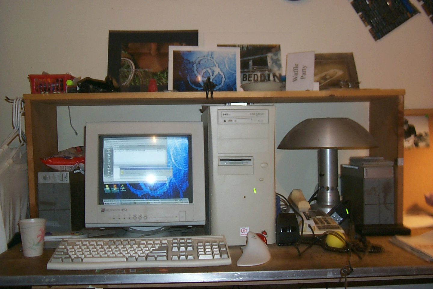 Computer Building 1998 The ‘90s Internet: When 20 hours online triggered an email from my ISP ...