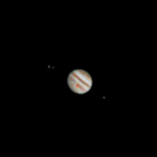 This shot of Jupiter and some of its moons from Unistellar shows what the eQuinox 2 is capable of when the planets are in the visible sky area (which they were not for me).