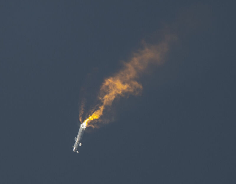 SpaceX Starship's first trip to space pushed back by FAA - CNET