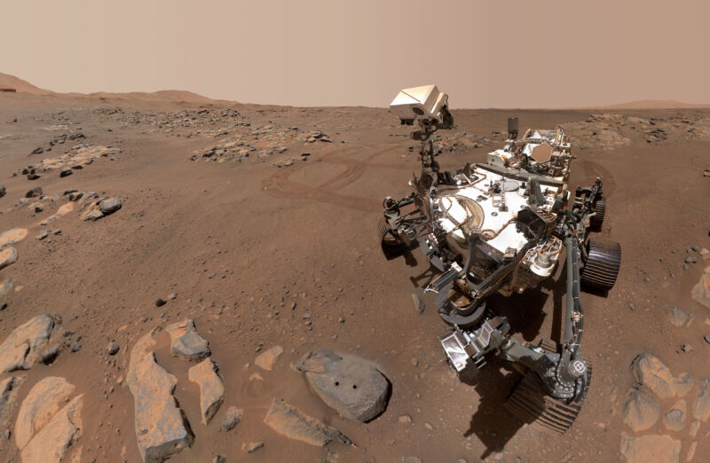 images of Perseverance rover on Mars