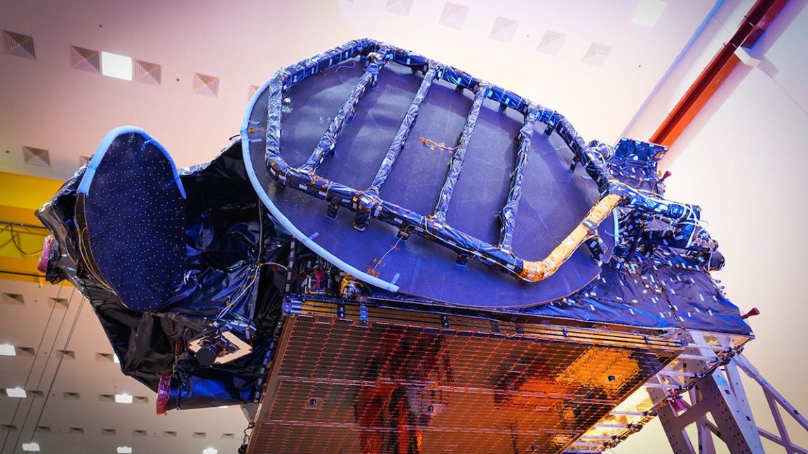 Satellite operators poised for $9 billion payday after clearing C-band ...