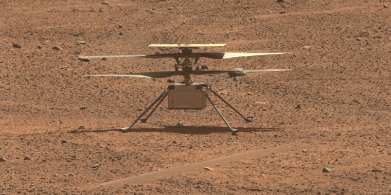 L’hélicoptère sur Mars vient de voler à nouveau après avoir survécu à un atterrissage d’urgence
