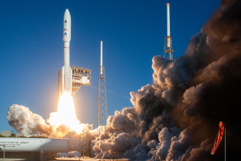 ULA's Atlas V rocket lifts off from Space Launch Complex 41 at Cape Canaveral Space Force Station, Florida.