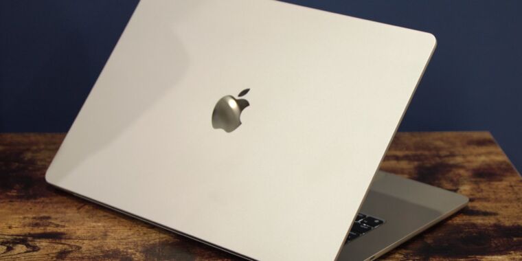 Report: Apple’s expected M3 MacBooks may not be coming this year | Ars ...