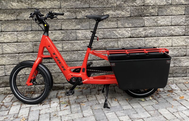 A partial car substitute Trek s new cargo bike reviewed Ars