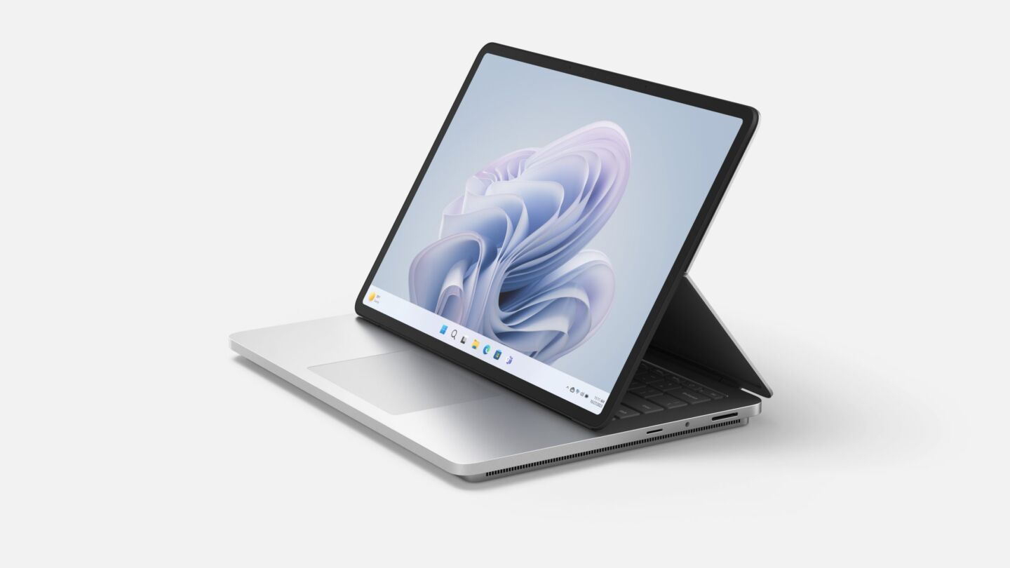 surface-laptop-studio-2-image-1_print-14