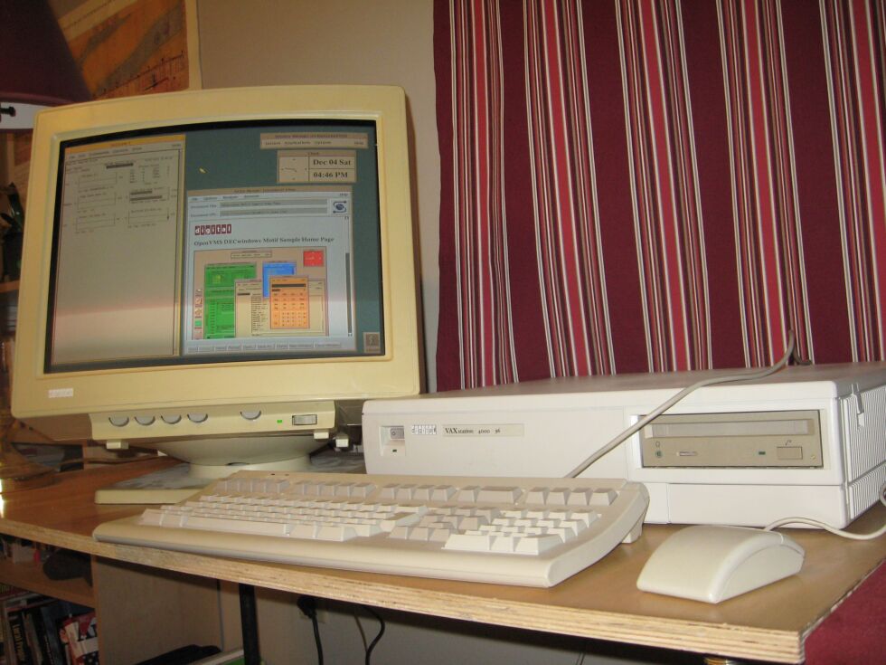 A DEC VAXstation 4000 96 running OpenVMS 6.1 with the DECWindows environment.