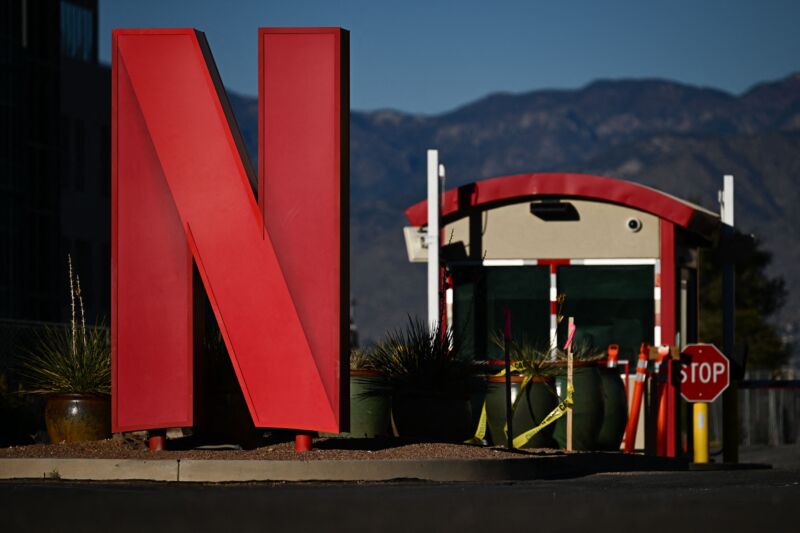 Netflix N letter at large scale in front of its New Mexico studios.