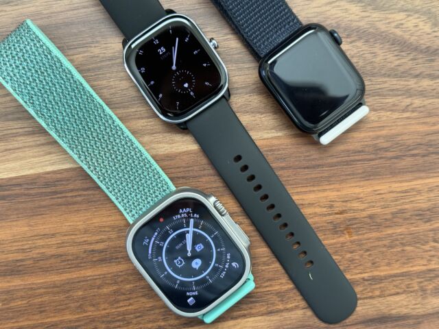 Apple Watch SE, Apple Watch Ultra, and Amazfit GTS 4 Mini always-on display screens.