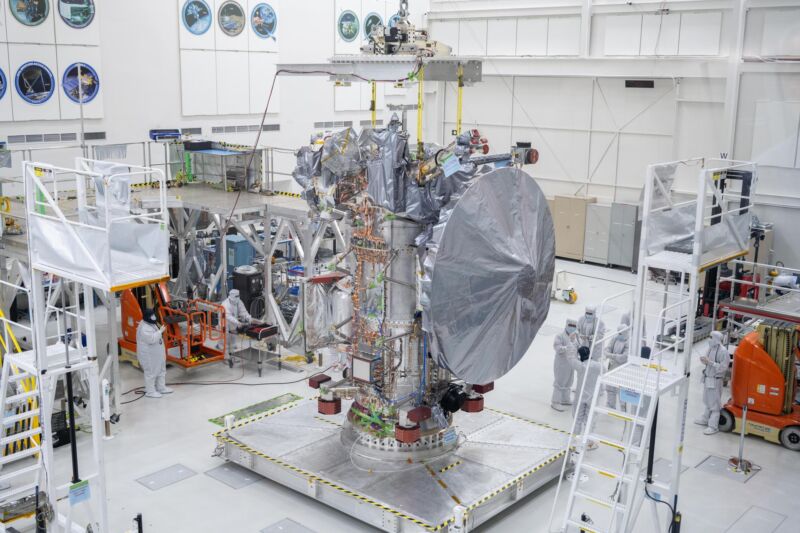 One of the final components added to the Europa Clipper spacecraft was the high-gain antenna, seen here during installation in August.