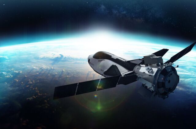 Artist's illustration of Dream Chaser in orbit with its Shooting Star cargo module.