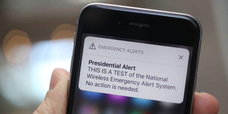Emergency Alert Test To Hit All Cell Phones Tvs And Radios At 2 20 Pm Et Today Ars Technica
