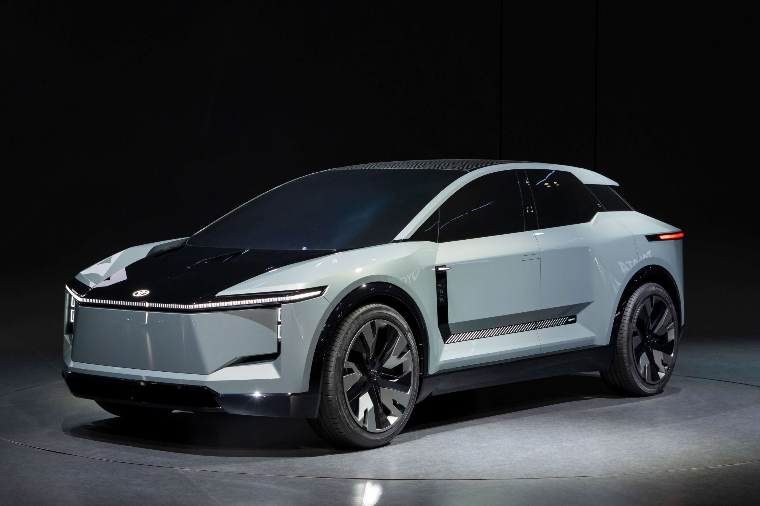 SEV AA conceptT 限定300個 sev AA concept T TOYOTA 限定300 （Toyota shows electric