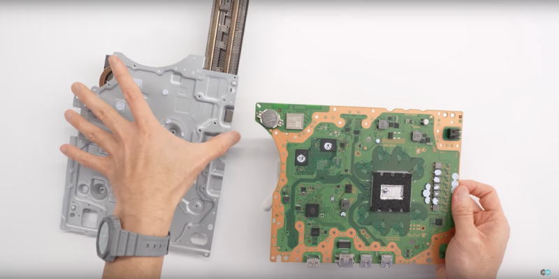 PS5 'Slim' Teardown Reveals Everything Different About The Slightly Smaller  Console