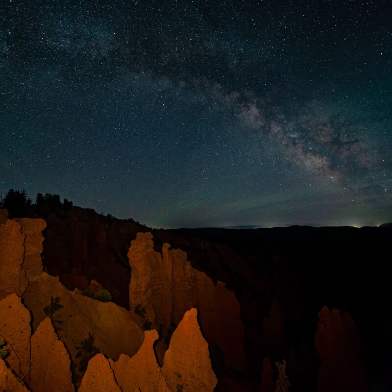 Daily Telescope: The Milky Way soars above Devil’s Kitchen