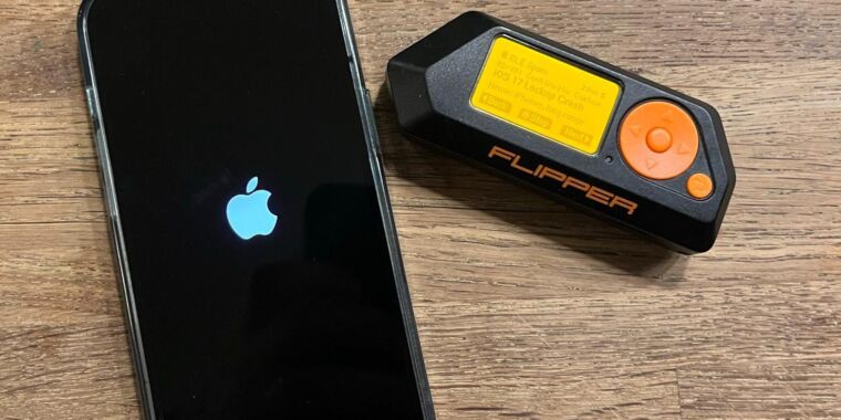 This little device sends updated iPhones into a never-ending DoS loop