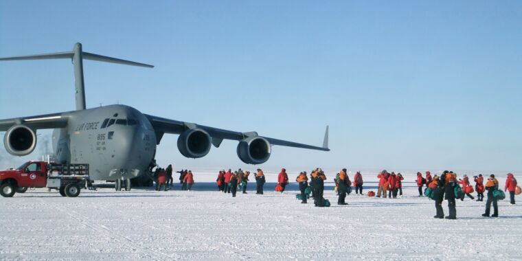 Diretor da NSF: A pesquisa antártica dos EUA tem impacto nacional