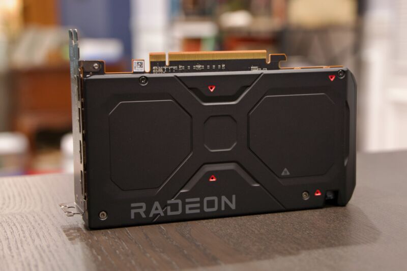 AMD's Radeon RX 7600.