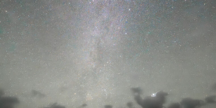 Daily Telescope : La vie sur Terre, et peut-être dans les cieux, sur une seule photo