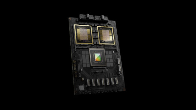 Fotografía de prensa del chip Grace Blackwell GB200, que combina dos GPU B200 con una CPU Grace en un solo chip.