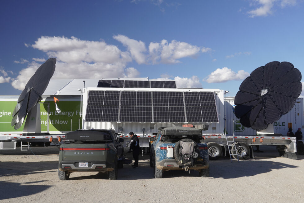 This solar array can charge the batteries in the trailer, fast-charging four EVs at once.