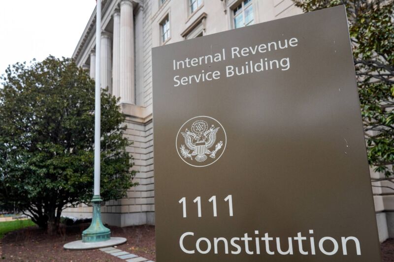 L'IRS a lancé son service gratuit de déclaration de revenus, Direct File, dans 12 États